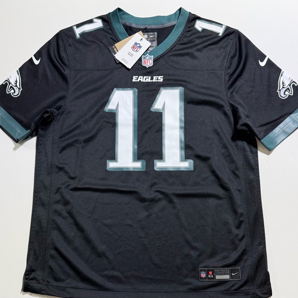 Men's Philadelphia Eagles A.J. Brown Nike Black Alternate Game Jersey size Large